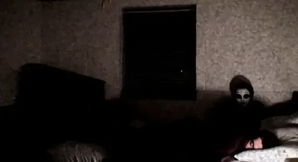 A Entidade Carazi - Ele está te observando